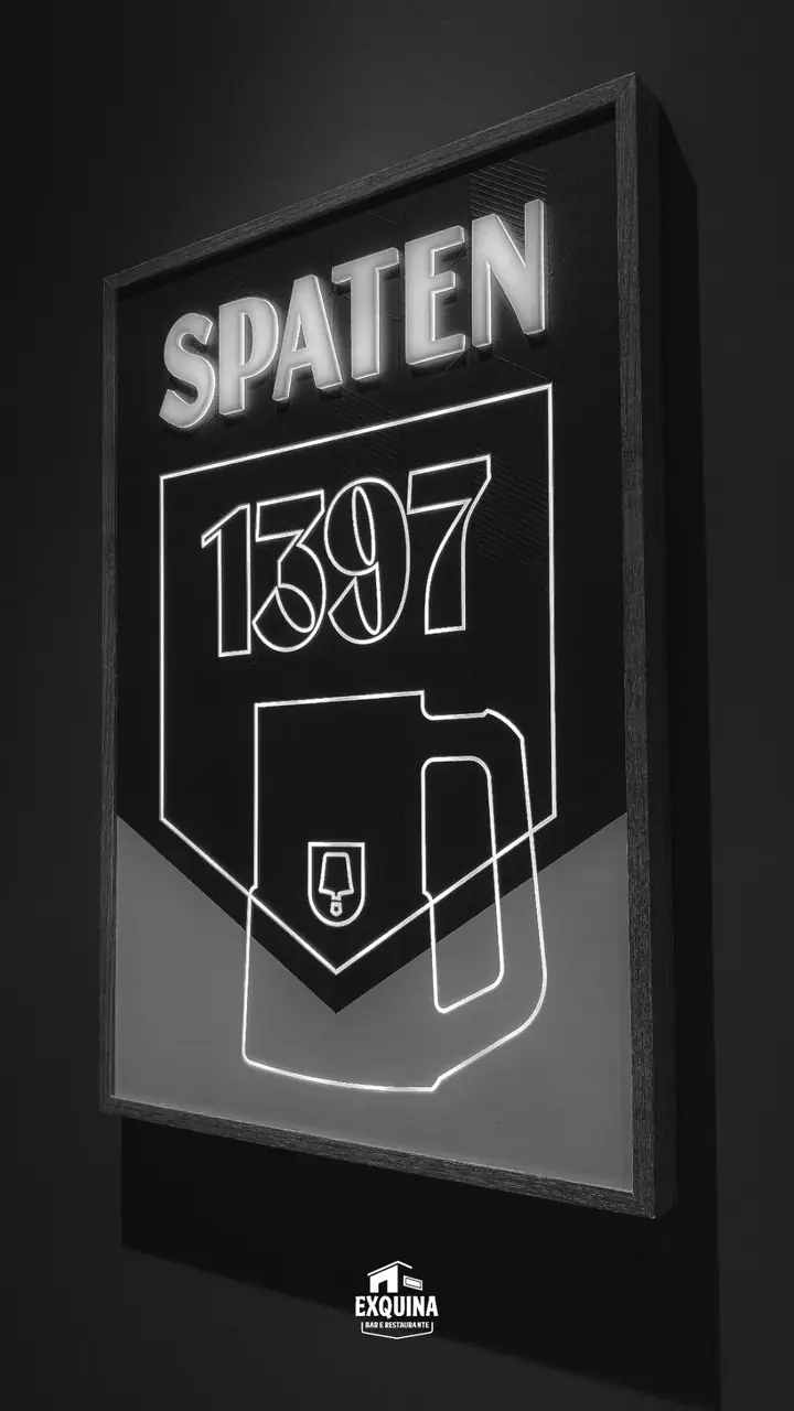 Quadro Spaten 1397 iluminado no ambiente do Exquina
